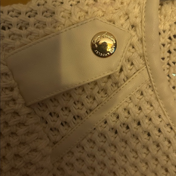 Juicy Couture - Picture 3 of 5